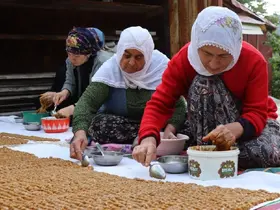 Köyde  üretilen keş adeta bir  enerji deposu
