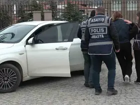 Kredi kartlarını kopyalayarak 2 milyon liradan fazla vurgun yaptılar
