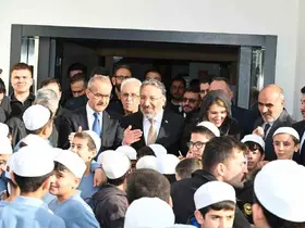 Kubbetü’s-Sahra Camii Malatya’da ibadete açıldı
