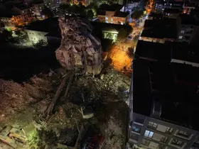 Küçükçekmece’de yıkım çalışmasında çöken binada arama çalışmaları sona erdi
