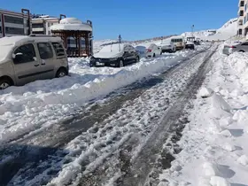 Kulp’ta kar çekildi, dondurucu soğuk etkisini artırdı
