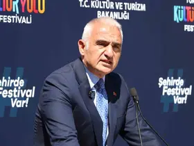 Kültür ve Turizm Bakanı Ersoy: "Kültür Yolu Festivali, Eskişehir esnafına can suyu olacak"
