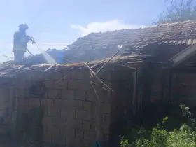 Kumlu’da müstakil ev yangını

