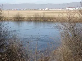 Kura Nehri’nin yüzeyi dondu
