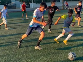 Kur’an kursu öğrencileri futbolla kardeşlik bağlarını güçlendiriyor
