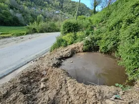 Kurban Bayramı öncesi atıklarını dereye akıtan çiftliğe ceza
