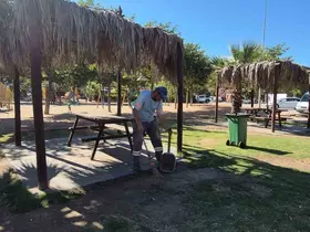 Kuşadası’nda Adagöl Mesire Alanı’na yaz bakımı
