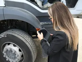 Kuşadası’nda çöpler yapay zekayla takip edilecek
