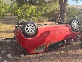 Kuşadası’nda otomobil takla attı: 1 yaralı
