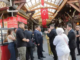 Kütahya Valisi Musa Işın, Sokak Sağlıklaştırma Projesi alanında incelemelerde bulundu
