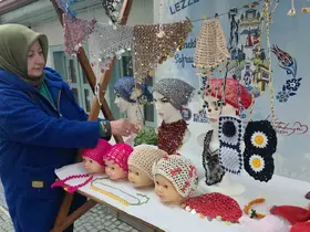 Kütahya’da 40 yıllık örgü tutkusu üretime dönüşüyor
