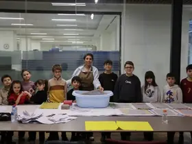 Kütahya’da çocuklardan "Atık Kâğıtlardan El Yapımı Kâğıda Elekte Kâğıt Yapım Workshop’a ilgi
