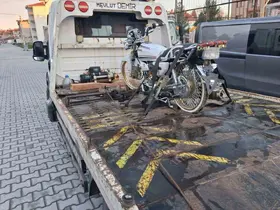 Kütahya’da ’Dur’ ihtarına uymayan ehliyetsiz ve plakasız sürücüye 326 bin TL ceza

