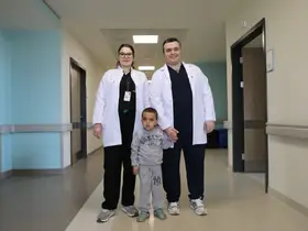 Kütahya’da minik hastaya kritik operasyon
