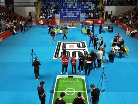 Kütahya’da Ulusal Robot Yarışması renkli görüntülere sahne oldu
