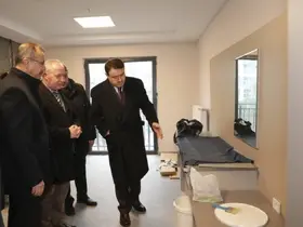 Kütahya’da yapımı devam eden öğretmenevine inceleme
