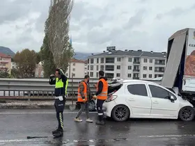 Kütahya’da zincirleme trafik kazası: 1 yaralı
