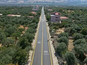 Kuyucak’taki yol yenilendi
