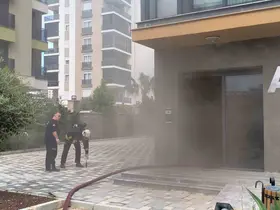 Lüks dairedeki yangın ev sahibini ağlattı
