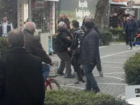 Lüleburgaz’da çocuklar kavga etti, vatandaş güçlükle ayırdı
