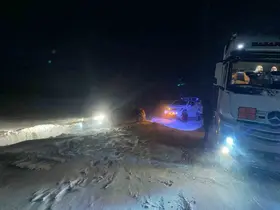 Mahsur kalan sürücüler Off-road ekiplerince kurtarıldı
