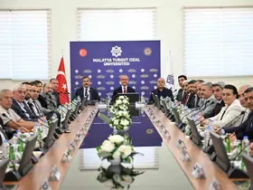 Malatya Valisi Yavuz: "MTÜ, akademik çalışmaları ve uluslararası listelerdeki yeriyle dikkat çekmektedir"
