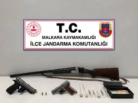 Malkara’da jandarma operasyonunda silah ve uyuşturucu aparatları ele geçirildi
