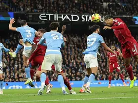 Manchester City, Liverpool’u 3-0 ile geçti
