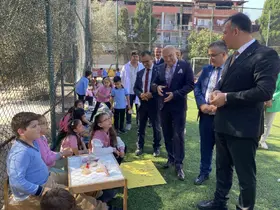 Manisa İl Milli Eğitim Müdürü Uğurelli’den minik girişimcilere destek
