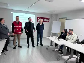 Manisa Medya Akademisi’nde gazetecilere ücretsiz dron eğitimi
