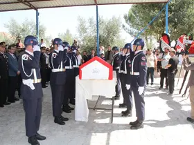Manisa şehidini gözyaşlarıyla uğurladı
