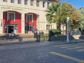 Manisa’da 11 öğrencinin yaralandığı silahlı saldırıda 10 şüpheli adliyeye sevk edildi
