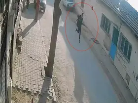 Manisa’da okul önünde silahlı saldırı: 2 yaralı