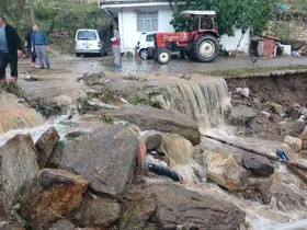 Manisa’da sağanak ve dolu etkili oldu
