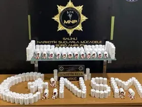 Manisa’da zehir tacirlerine geçit yok: 11 bin uyuşturucu hap ele geçirildi
