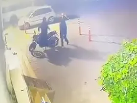 Maskeli hırsızlar çaldı, polis yakaladı: "Çok şükür bulundu"
