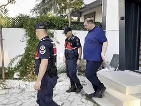 Menderes Belediyesi soruşturmasında 16 şüpheli adliyeye sevk edildi
