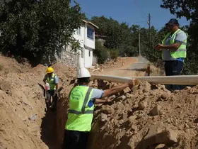 Menteşe Derinkuyu’da içme suyu şebeke hattı yenileniyor
