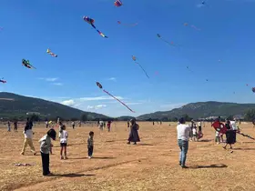 Menteşe’de gökyüzü uçurtmalarla renklendi
