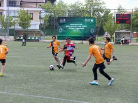 Meram’da çocukların futbol şöleni nefes kesti