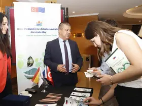 Mersin Büyükşehir Belediyesinin iklim projesine başarı plaketi
