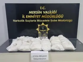 Mersin’de depoya baskın: 27 kilodan fazla metamfetamin ele geçirildi
