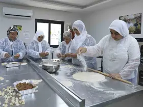 Mersin’de eski köy okulu kadınların üretim yuvası oldu
