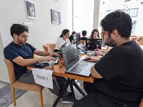 Mersin’de genç beyinler uzay ve teknoloji için yarıştı
