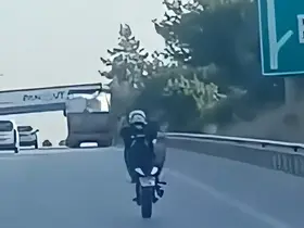 Mersin’de tek teker şov pahalıya patladı: 46 bin TL ceza kesildi

