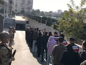 Mersin’deki kara para aklama ve yasadışı bahis operasyonu:4’ü hakem 32 şüpheli tutuklandı
