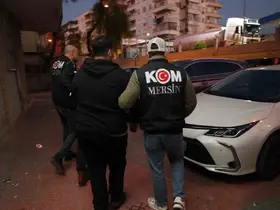 Mersin’deki rüşvet operasyonunda 6’sı gümrük memuru 11 kişi tutuklandı
