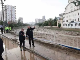 Mersin’deki selden geriye bu görüntüler kaldı: 51 ev ve işyeri zarar gördü, 12 kişi kurtarıldı
