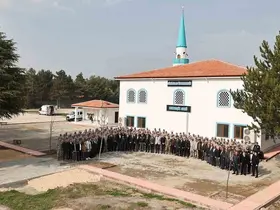 Merzifon 5’inci Ana Jet Üssü’nde inşa edilen Mehmetçik Camii ibadete açıldı
