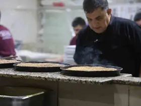 Meşe odunlu fırında vazgeçilmez lezzet: Tahinli pide
